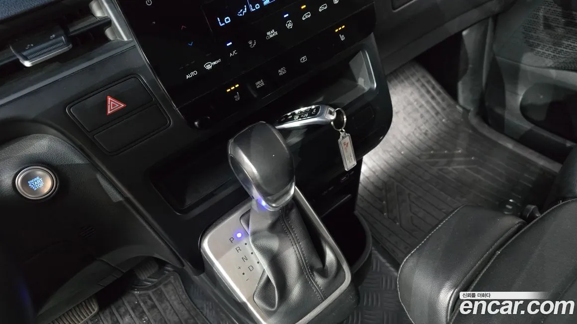 Hyundai Staria — фото 9