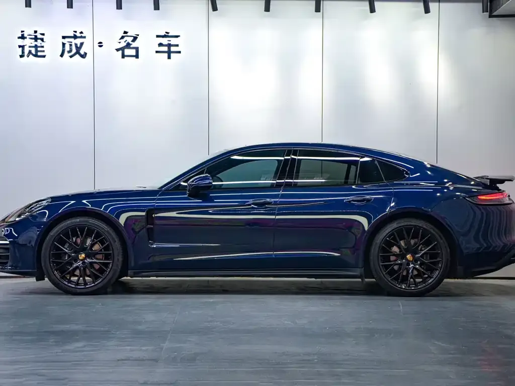 Porsche Panamera 2022 из CN, фото 3