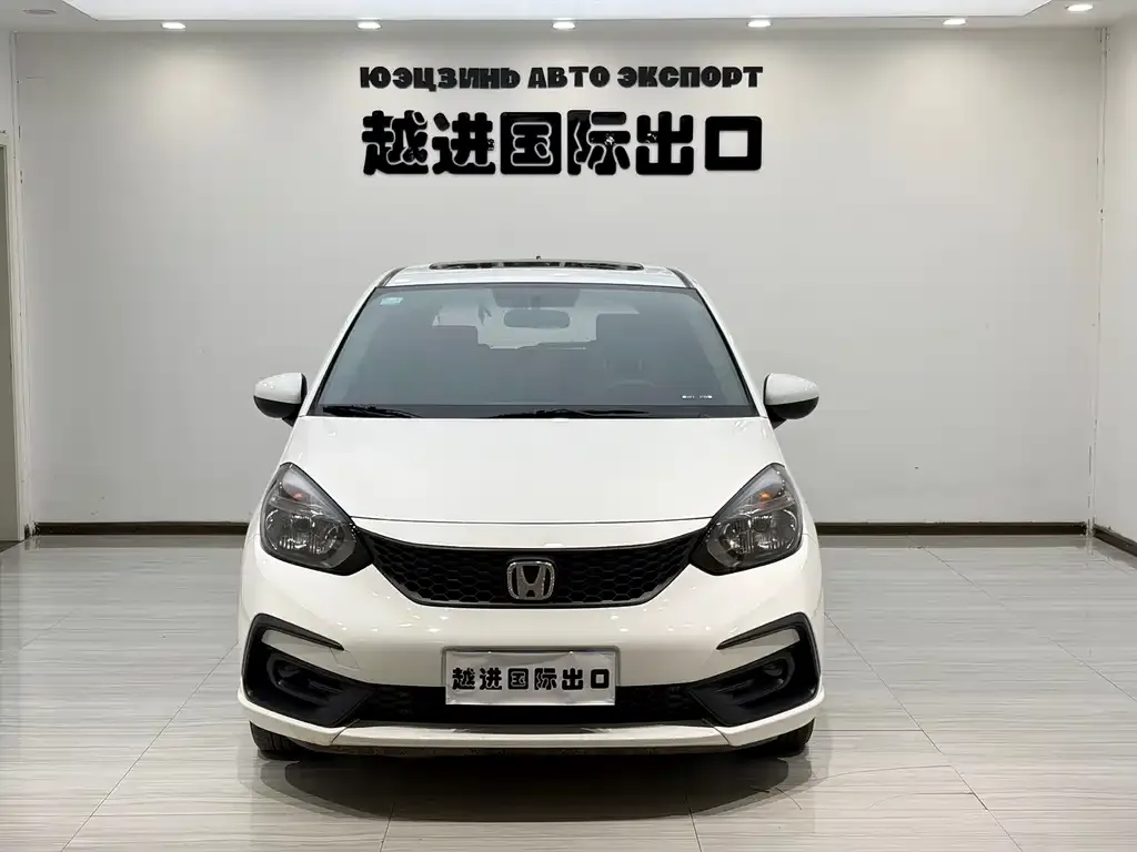 Honda Fit — фото 2
