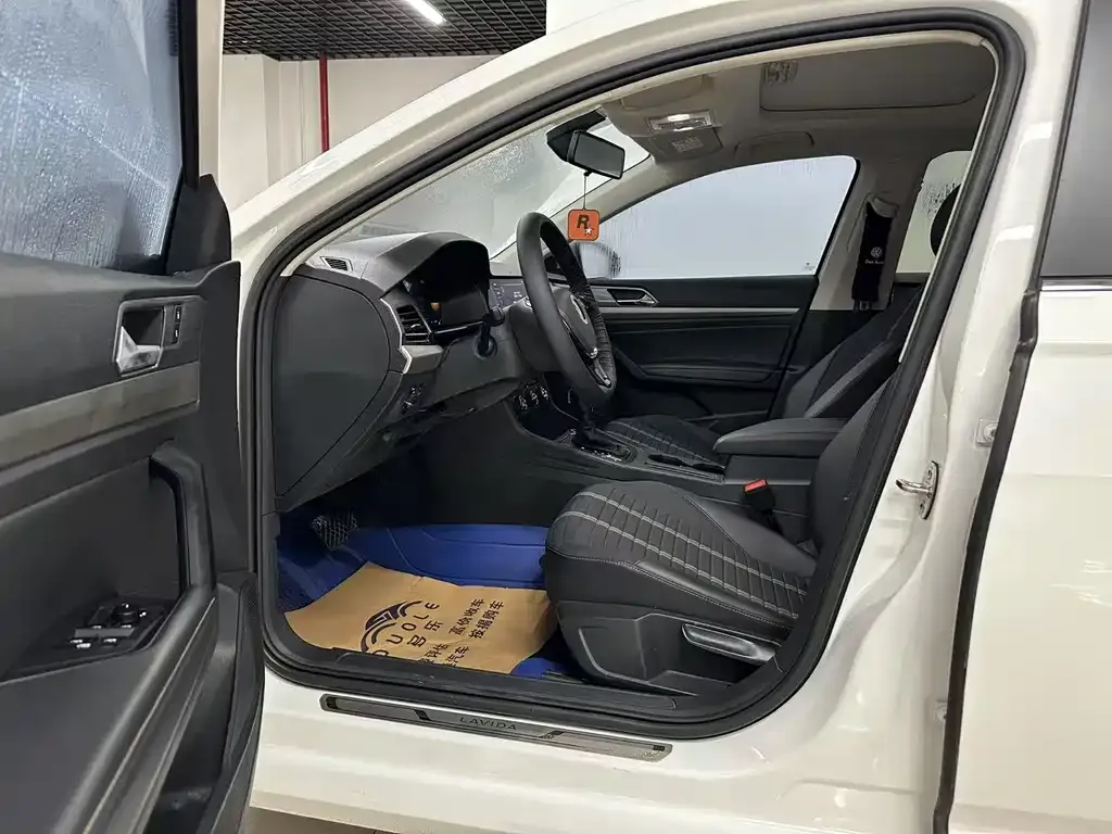 Volkswagen Lavida 2021 из CN, фото 5