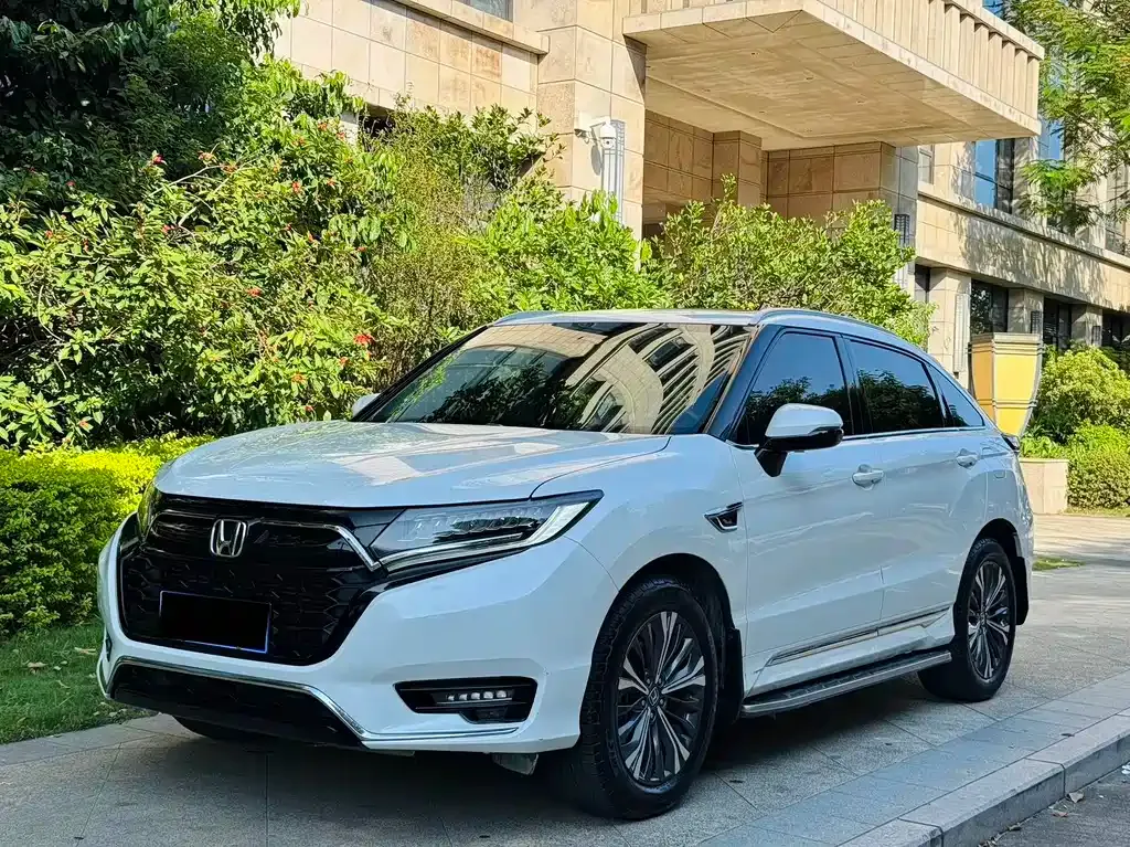 Honda UR-V — фото 1