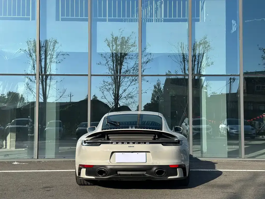Porsche 911 2023 из CN, фото 4