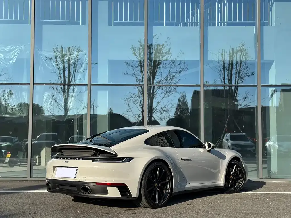 Porsche 911 2023 из CN, фото 5