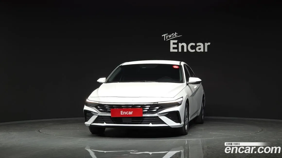 Hyundai AVANTE — фото 3