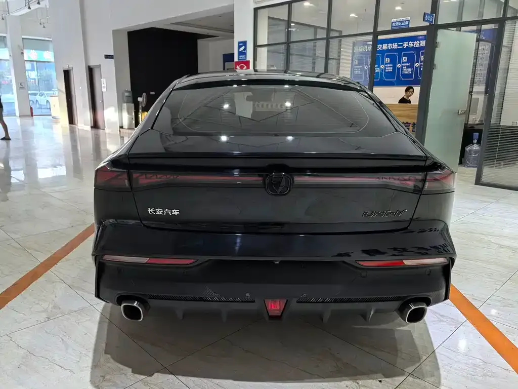 Changan UNI-V 2022 из CN, фото 5