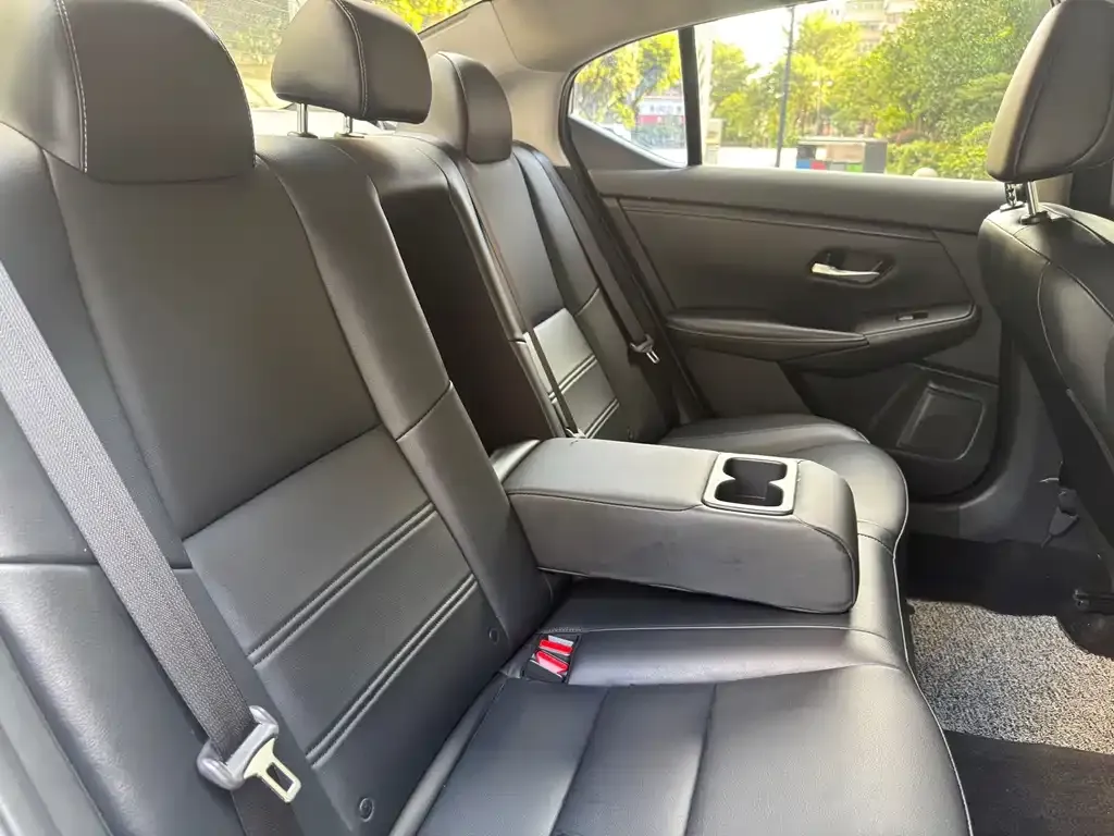 Nissan Sylphy 2021 из CN, фото 9