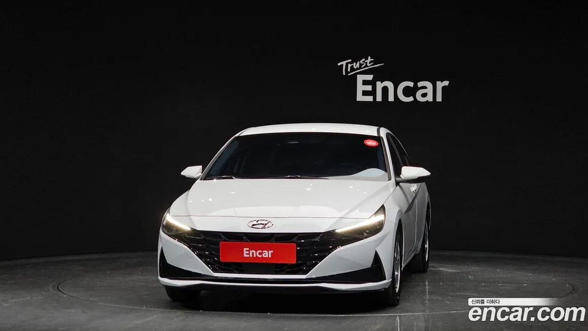 Hyundai AVANTE — фото 3