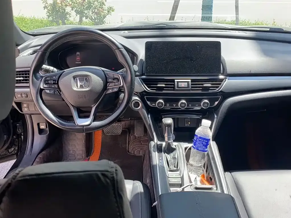 Honda Inspire — фото 10