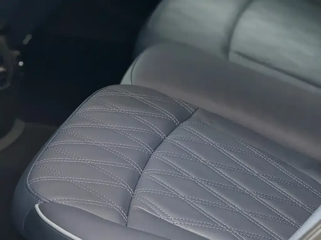 [object Object] Mini Clubman 2022 из CN, фото 8