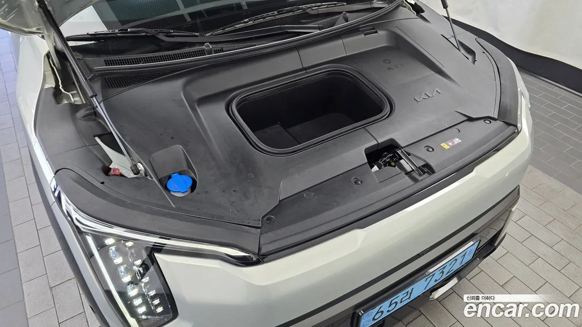 [object Object] EV3 2025 из KR, фото 6