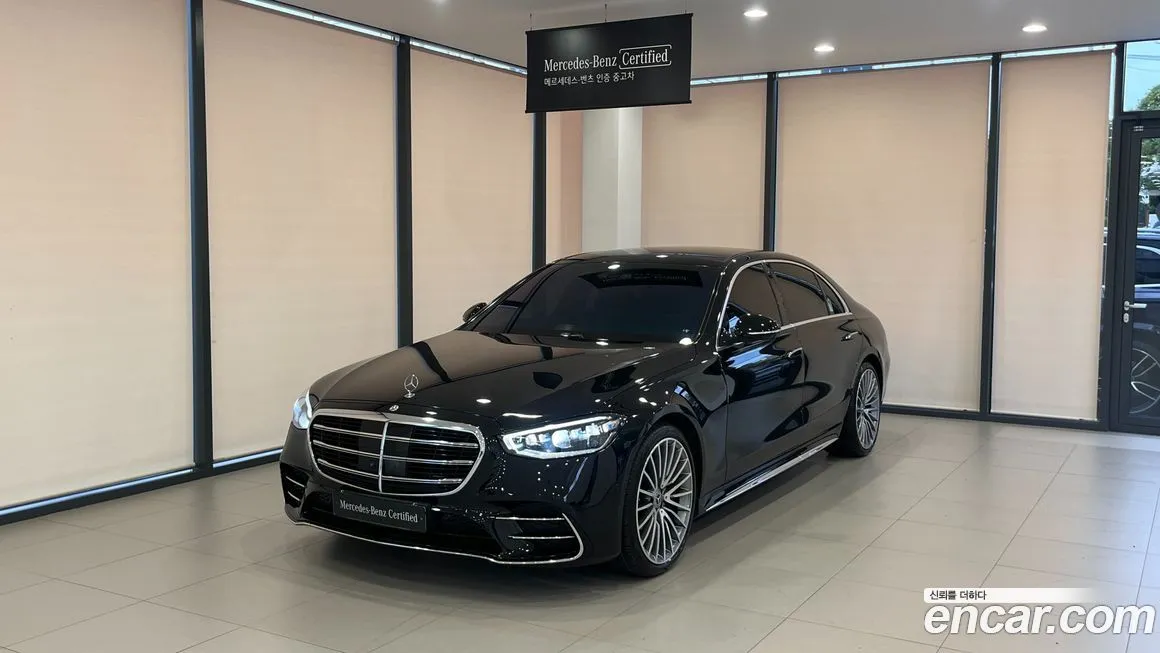 Mercedes-Benz S-Class — фото 1