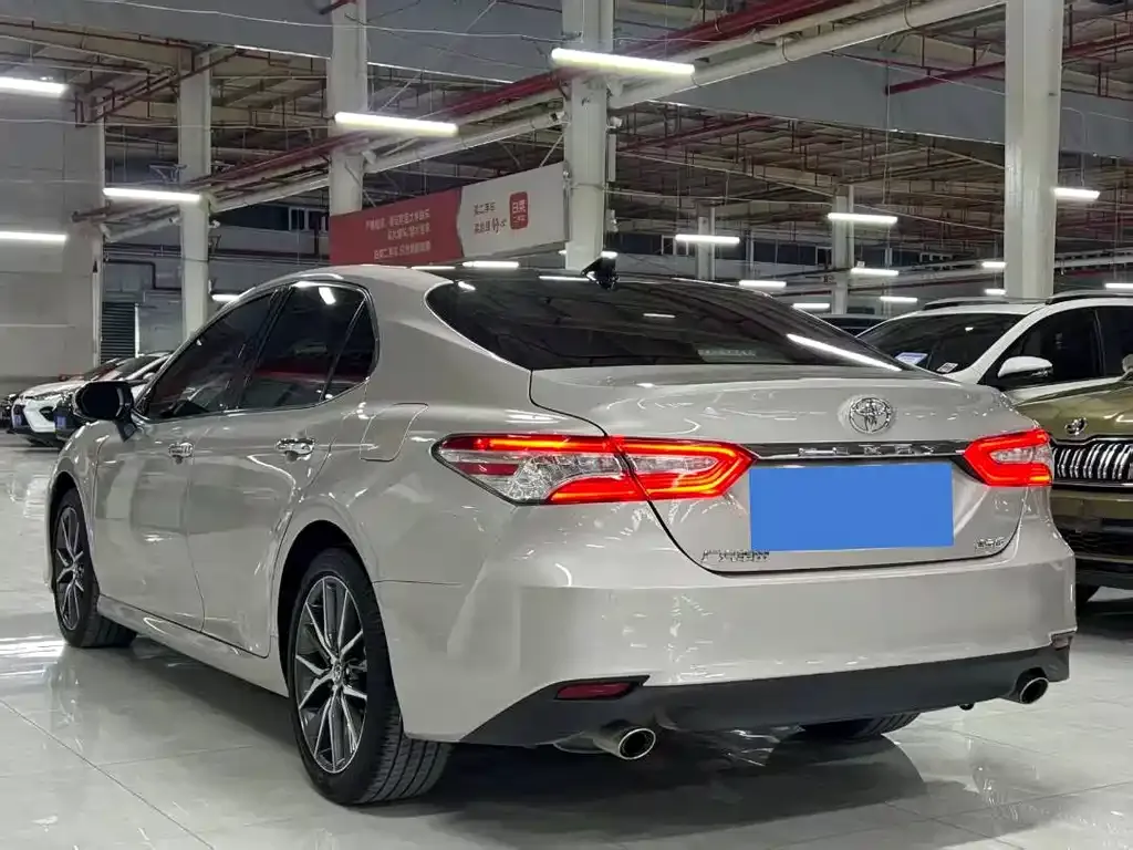 Toyota Camry 2022 из CN, фото 7