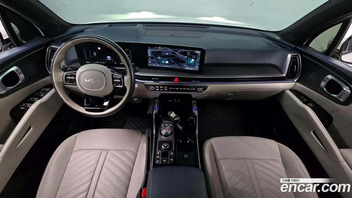 Kia Sorento — фото 7