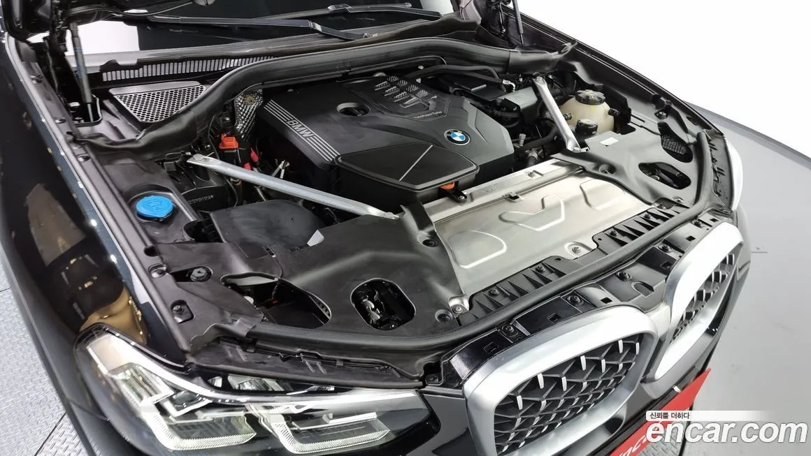 BMW X4 2023 из KR, фото 6
