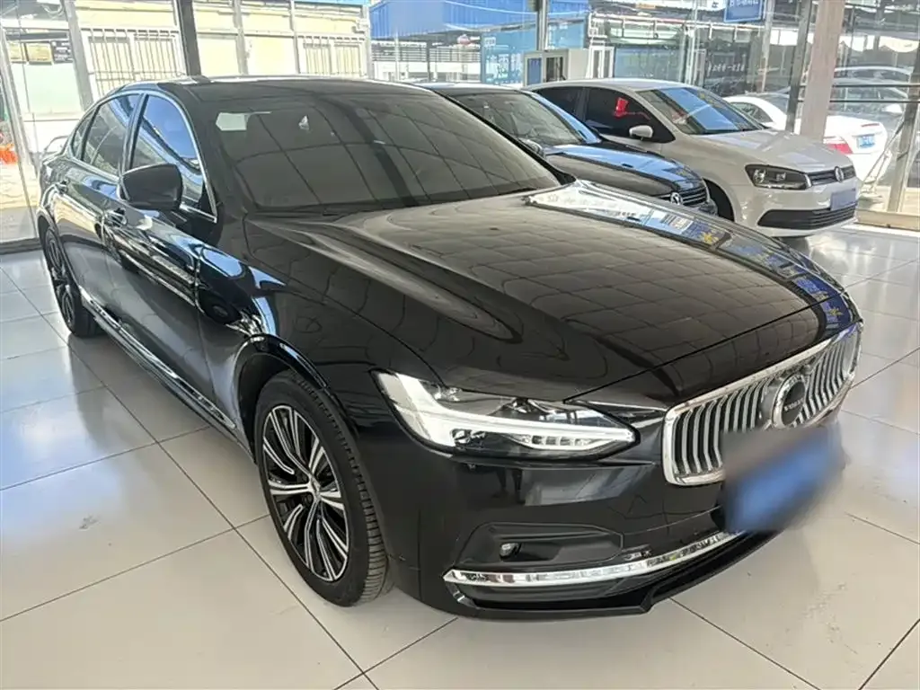 Volvo S90 — фото 7