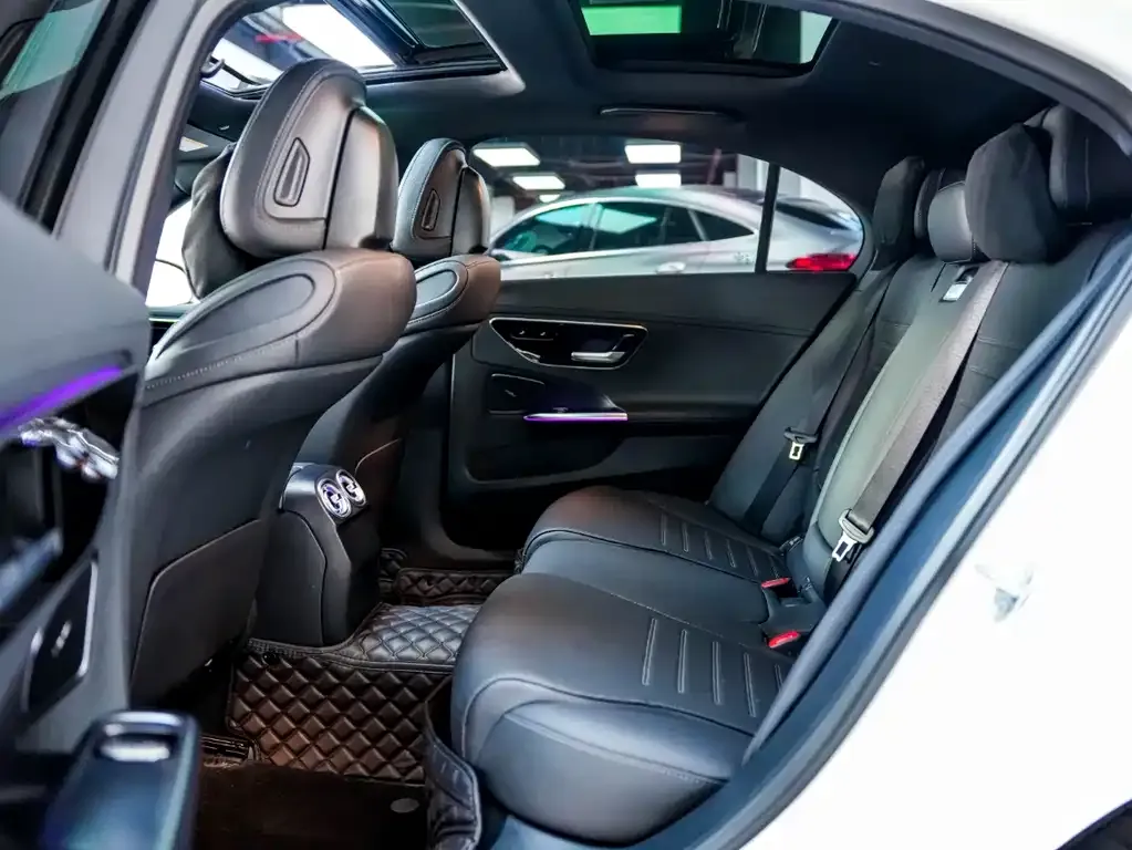 Mercedes-Benz C-Class 2023 из CN, фото 8