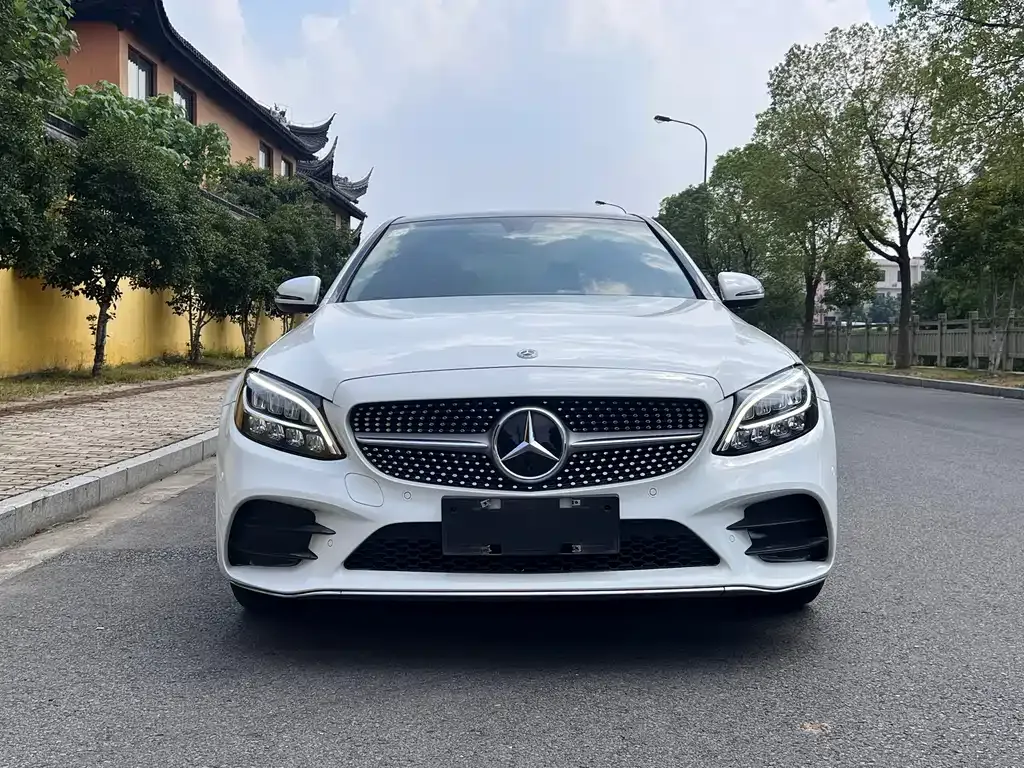 Mercedes-Benz C-Class — фото 2