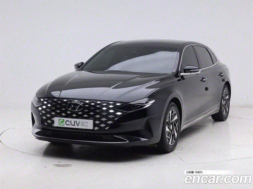 Hyundai Grandeur — фото 1