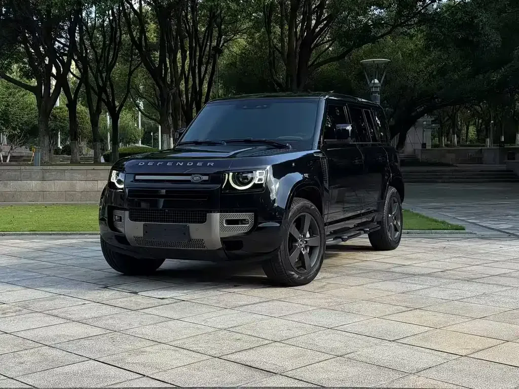 Land Rover Defender 2023 из CN, фото 1