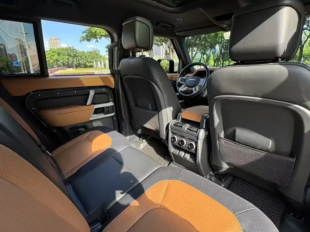 Land Rover Defender 2023 из CN, фото 6