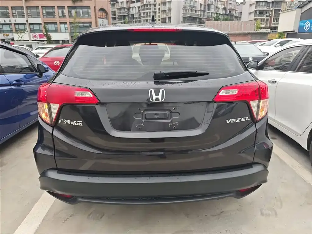 Honda Vezel 2022 из CN, фото 10