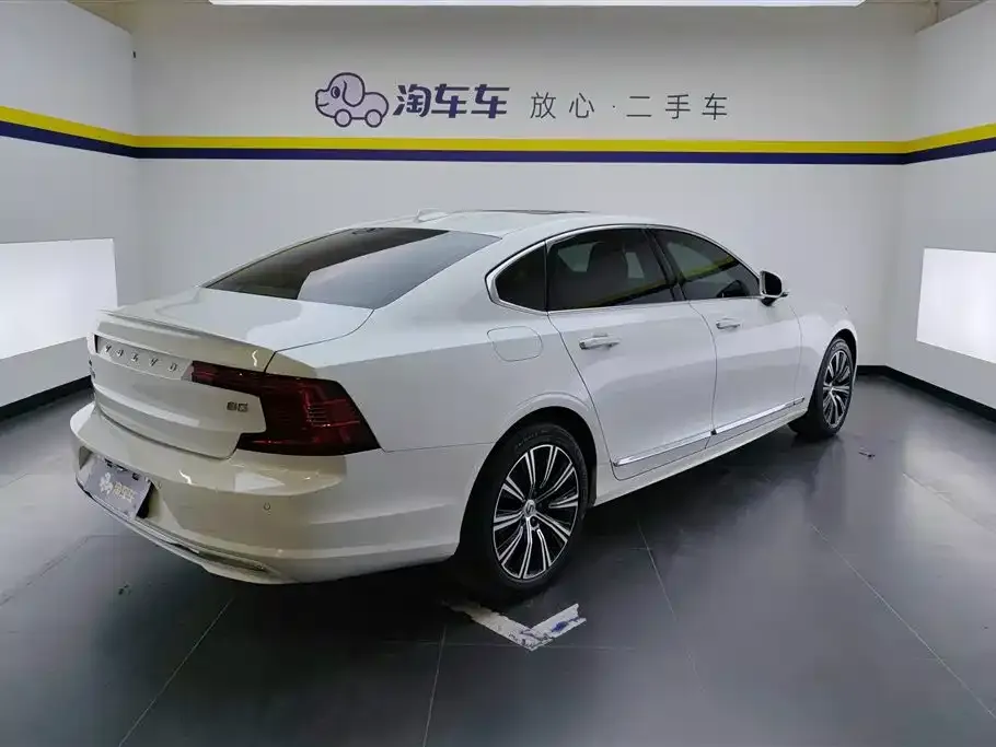Volvo S90 2021 из CN, фото 3