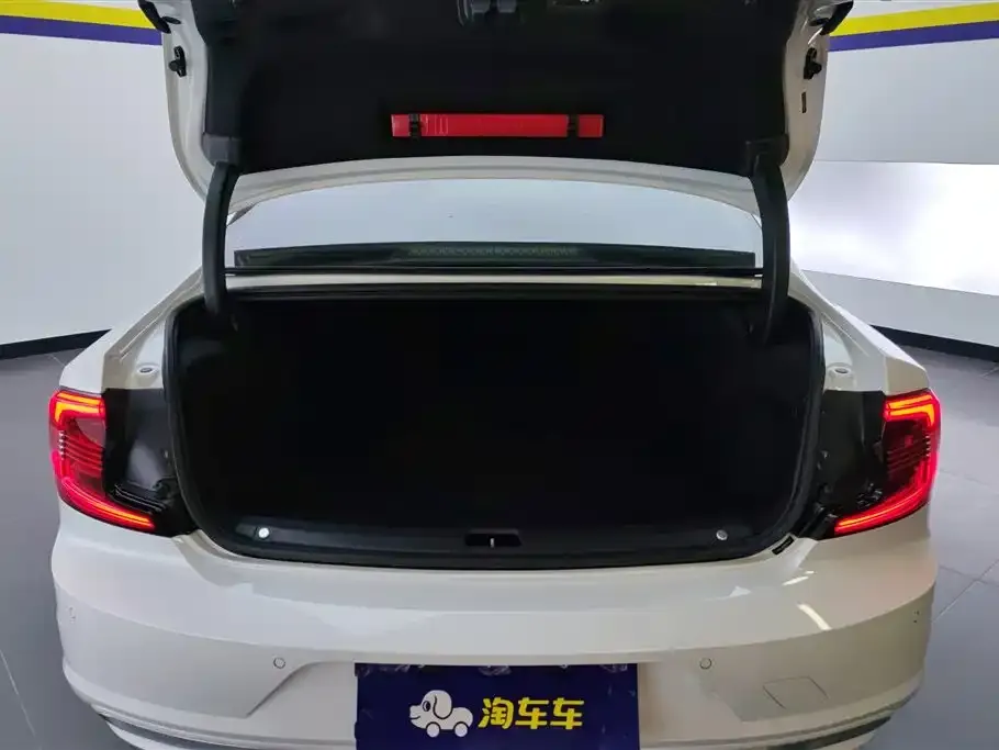 Volvo S90 2021 из CN, фото 4