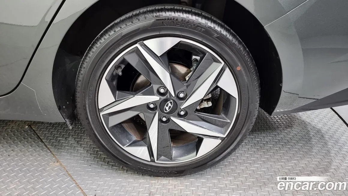 Hyundai AVANTE 2021 из KR, фото 5