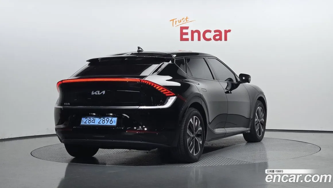 Kia EV6 — фото 2
