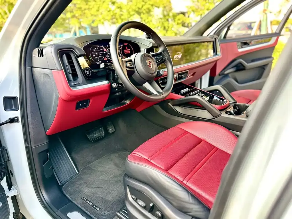 Porsche Cayenne 2024 из CN, фото 10