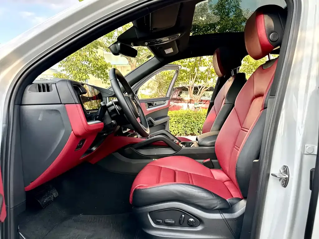 Porsche Cayenne 2024 из CN, фото 9