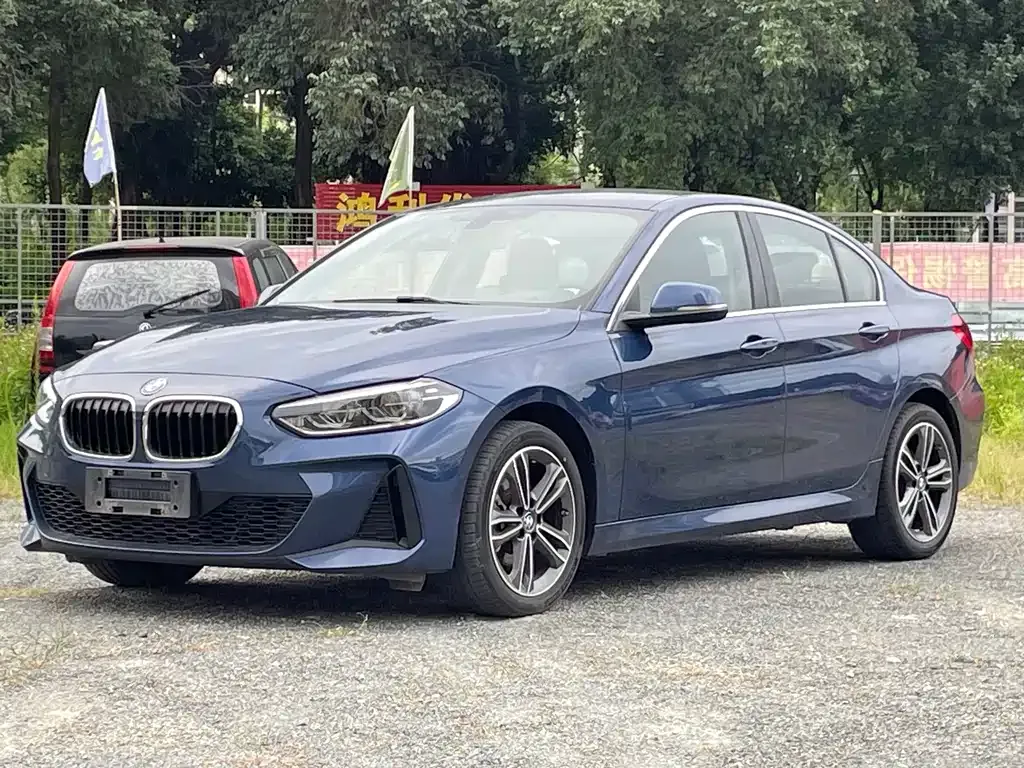 BMW 1 Series — фото 1