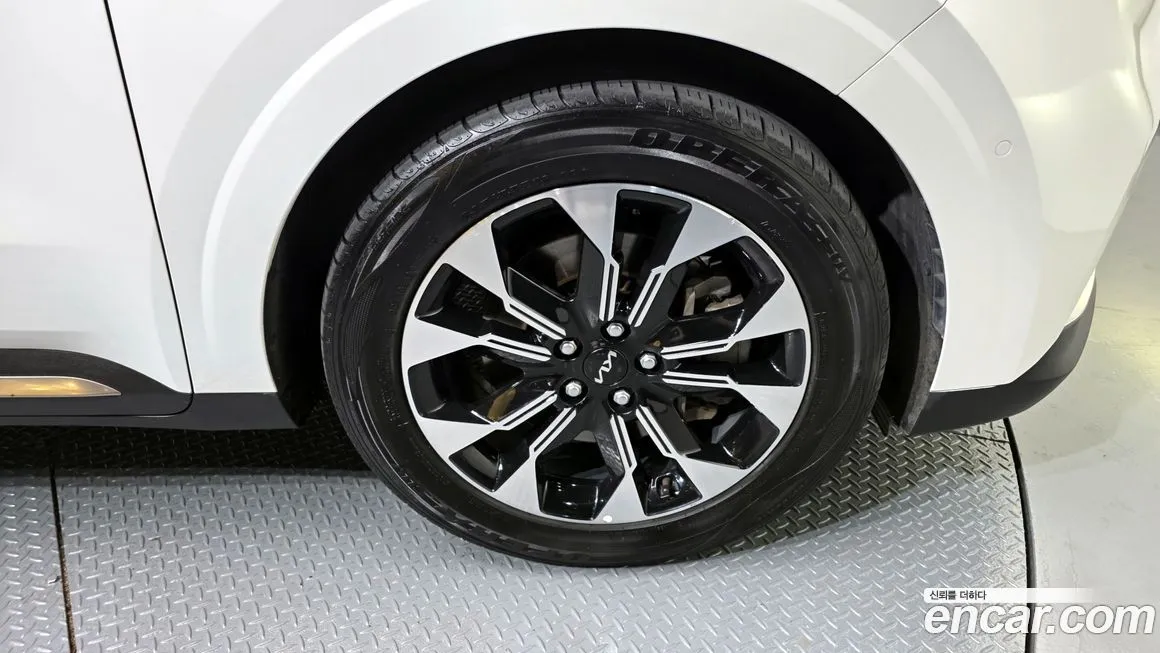 Kia Carnival 2023 из KR, фото 5