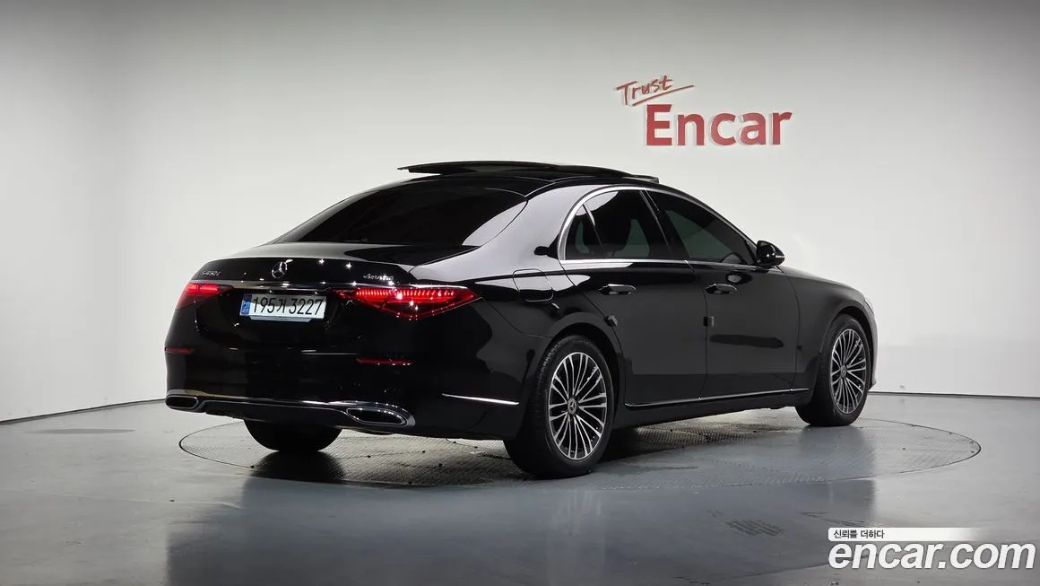 Mercedes-Benz S-Class 2024 из KR, фото 2
