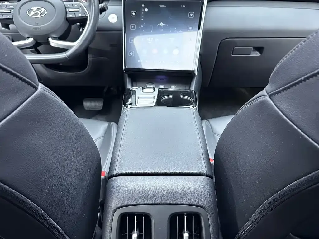 Hyundai Tucson 2022 из CN, фото 10