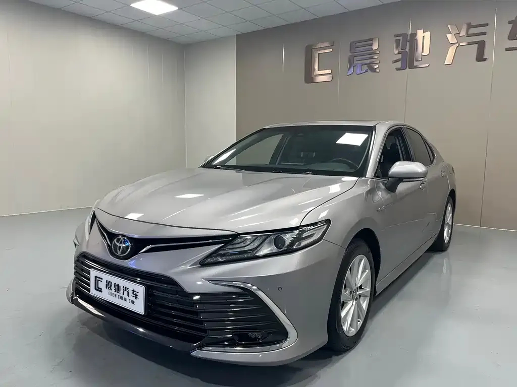 Toyota Camry 2022 из CN, фото 1