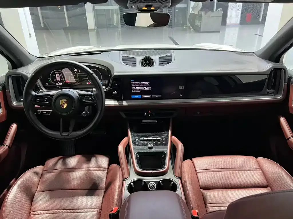 Porsche Cayenne 2024 из CN, фото 6