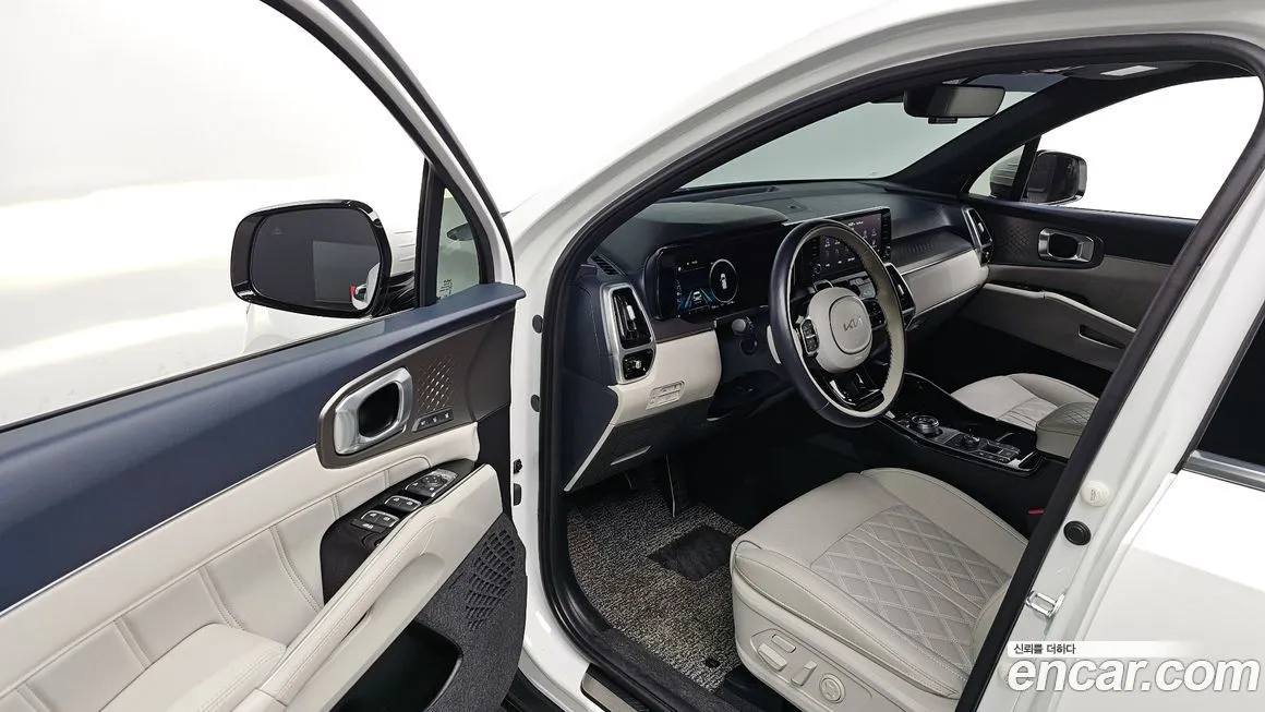 Kia Sorento — фото 10