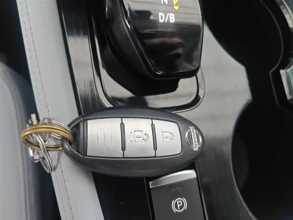 Nissan X-Trail 2023 из CN, фото 9