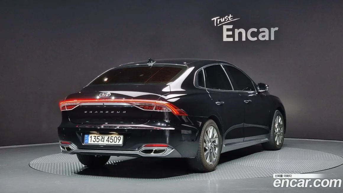 Hyundai Grandeur 2022 из KR, фото 2