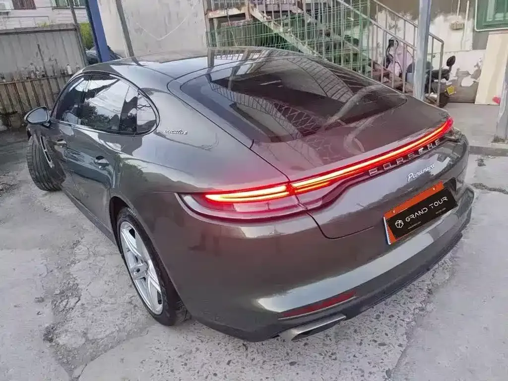 Porsche Panamera 2023 из CN, фото 10