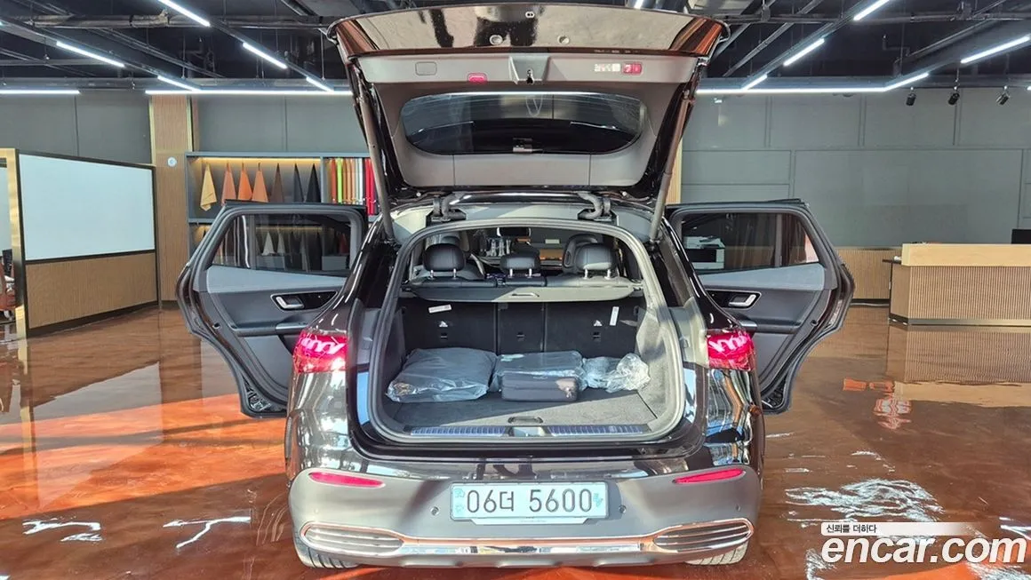 Mercedes-Benz EQE 2024 из KR, фото 4