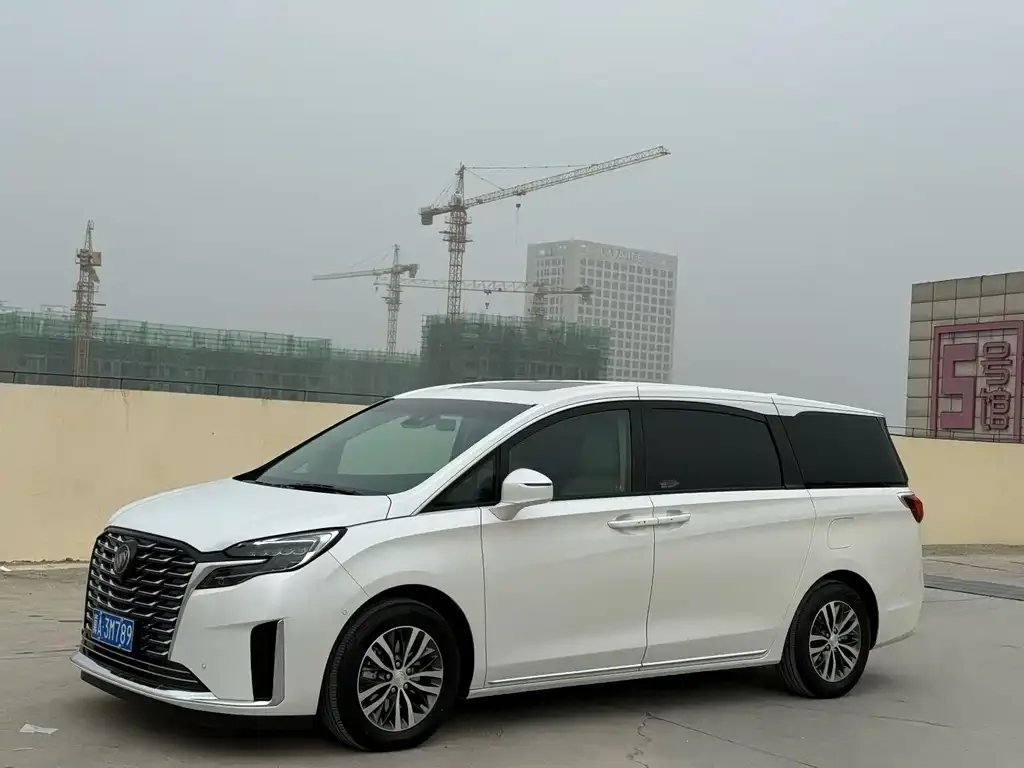 Buick GL8 2024 из CN, фото 1