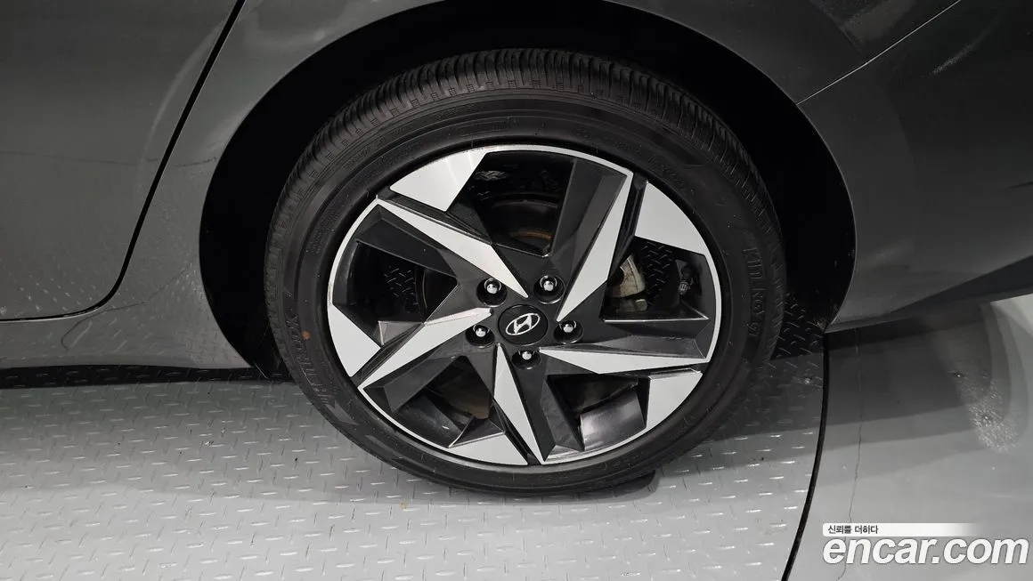 Hyundai AVANTE 2022 из KR, фото 5