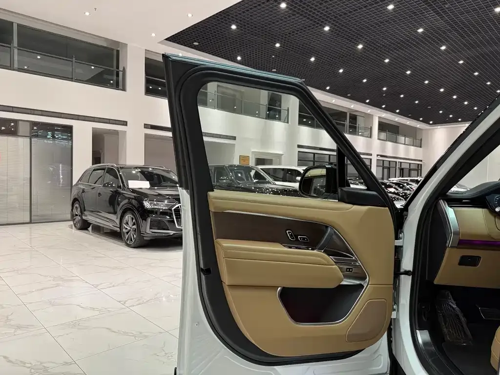 Land Rover Range Rover 2023 из CN, фото 6
