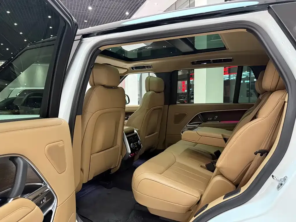 Land Rover Range Rover 2023 из CN, фото 9