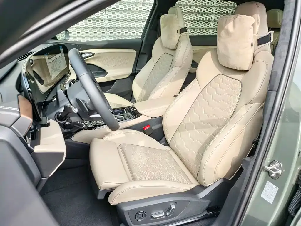 Audi Q6L e-tron 2025 из CN, фото 10