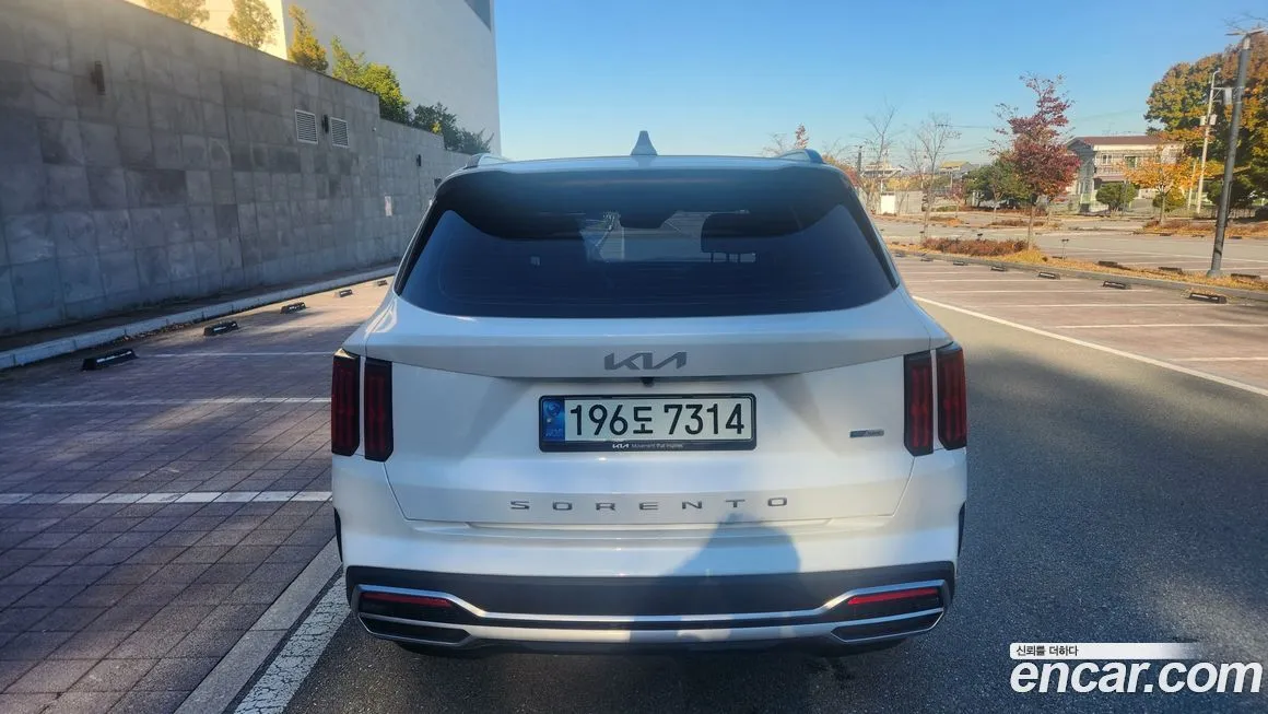 Kia Sorento — фото 4