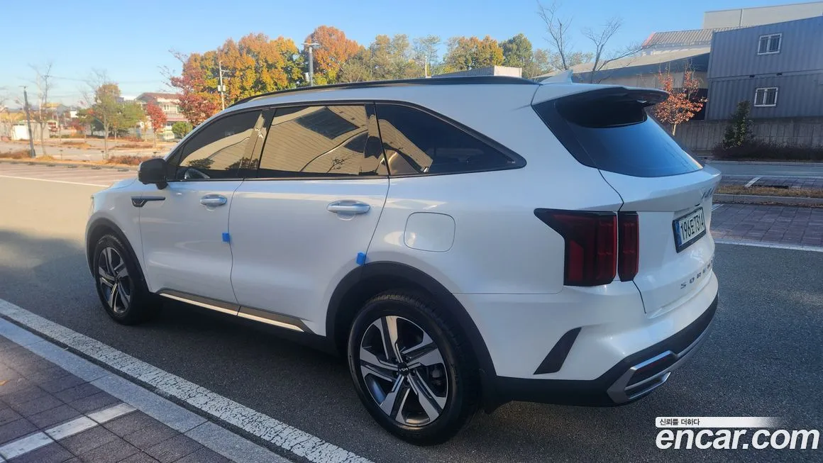 Kia Sorento — фото 6
