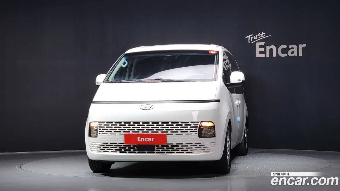 Hyundai Staria 2023 из KR, фото 3